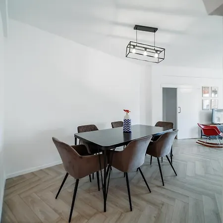 Апартаменты Sea View Centre 3bed