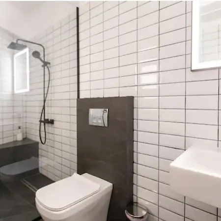 Sea View Centre 3bed *