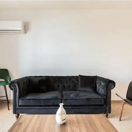 Apartment Sea View Centre 3bed Larnaca