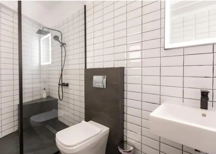 Sea View Centre 3bed *